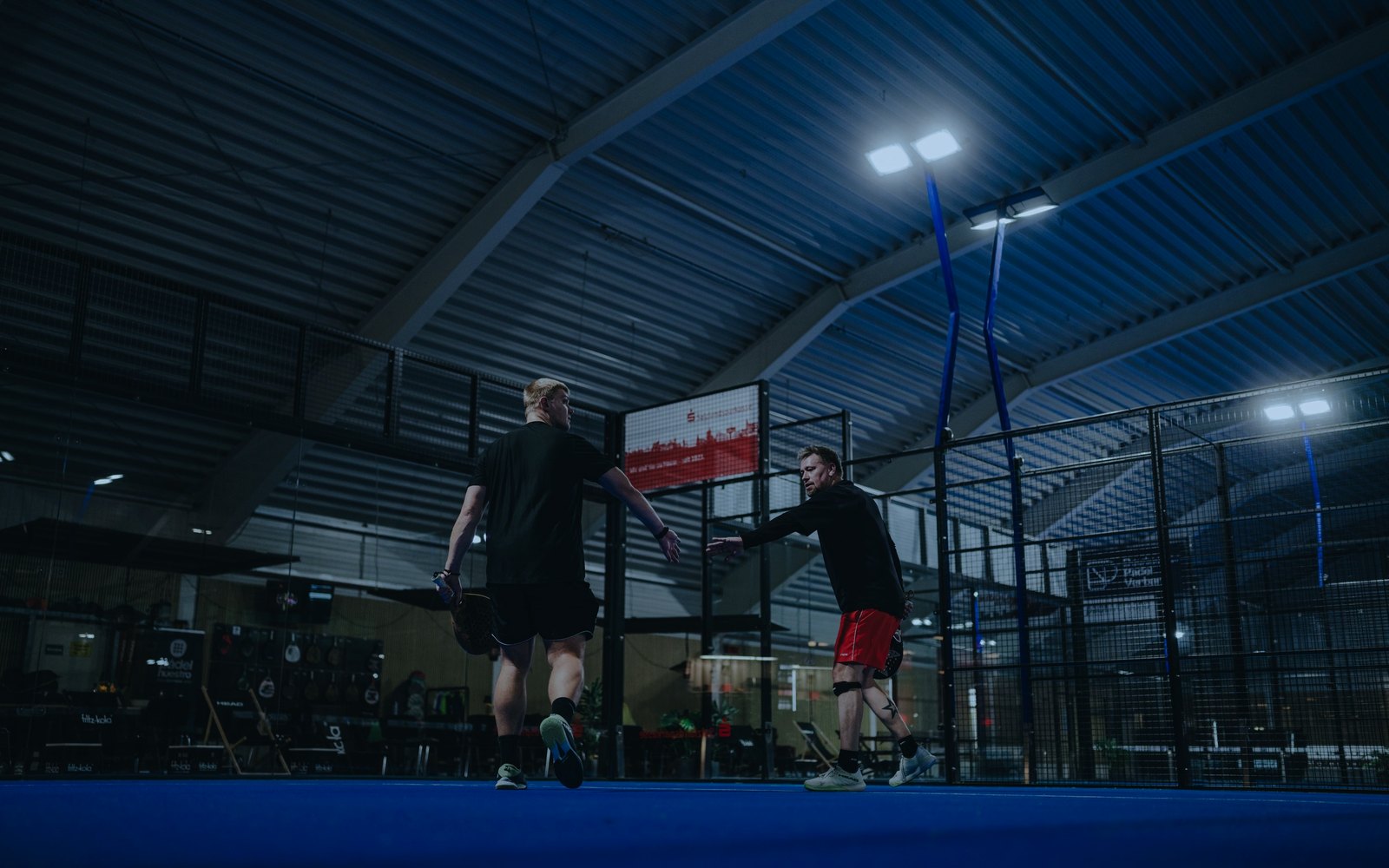 Jannick Bondrop and Morten Schreiber playing on a court in their own hall, Padel Planet in Schönebeck